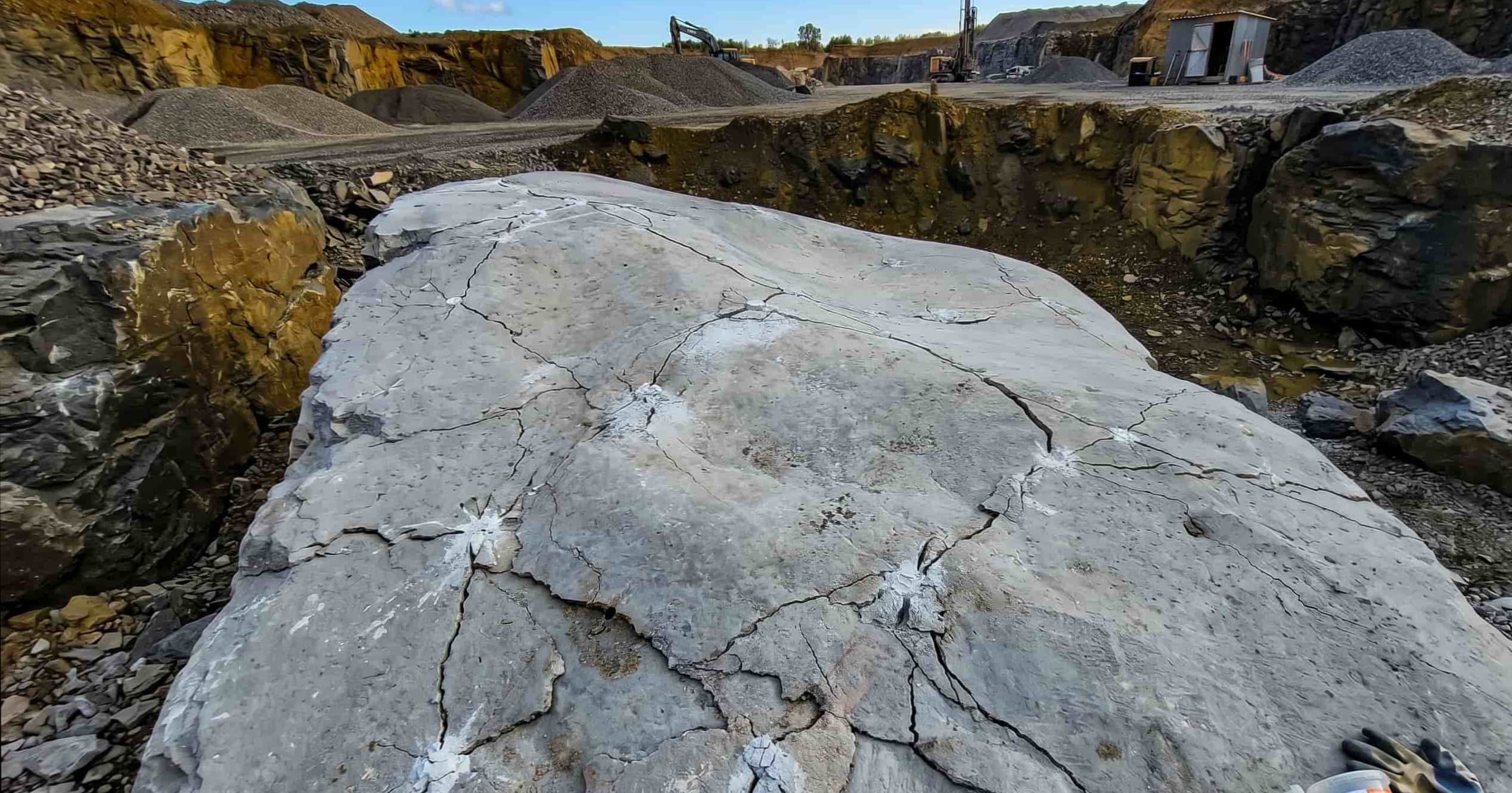 Excavación sin explosiones con cemento expansivo en zona urbana de Cusco
